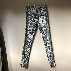 NWT PAIGE VERDUGO ULTRA SKINNY JEANS